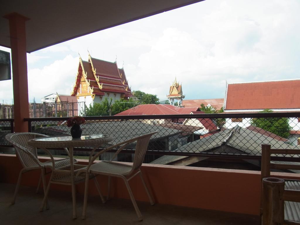 28 Rachabutr Hostel Ubon Ratchathani Pokoj fotografie